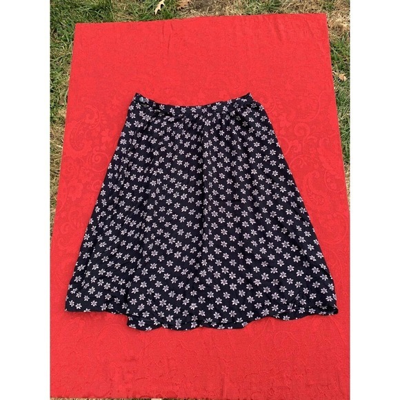 Vintage Rena Rowan‎ Women’s 8 Petite Floral Skirt Flowers Navy Blue Purple Score - Picture 6 of 6